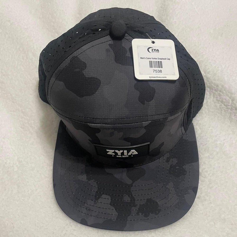 ZYIA Mens Vortex Camo SnapBack Hat NEW